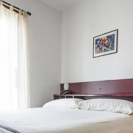 Besso Center Hotel